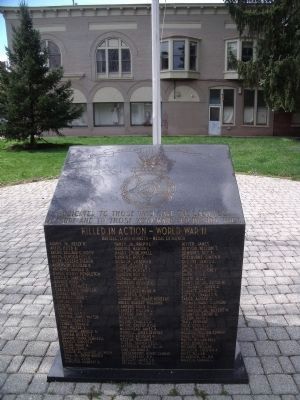 Pulaski County War Memorial image. Click for full size.