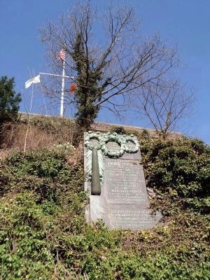 Fort Tryon Marker image. Click for full size.