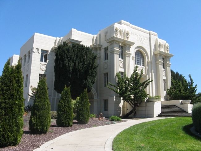 Hayward City Hall image. Click for full size.