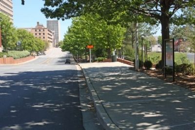 Arsenal Hill Marker (r) seen along Laurel Street. Click for full size. Arsenal Hill Marker (r) seen along Laurel Street image. Click for full size.