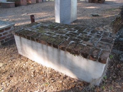 Charlton Hines grave site image. Click for full size.