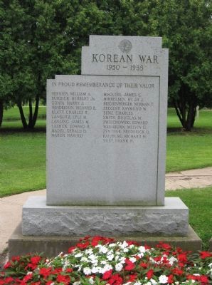 Oshkosh Korean War Memorial image. Click for full size.