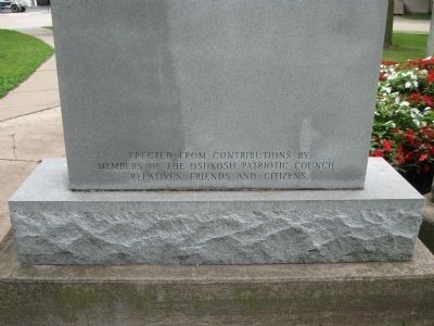Back of Vietnam War Memorial image. Click for full size.