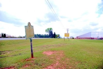 McIntyre Marker image. Click for full size.
