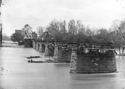 Richmond, Virginia. Ruins of Mayos bridge image. Click for full size.