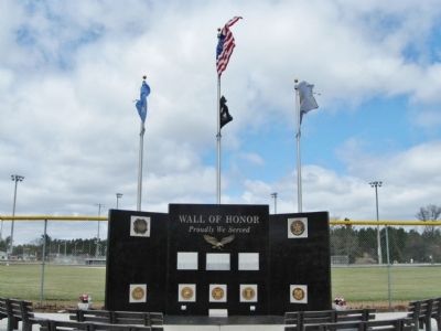 American Legion War Monument image. Click for full size.