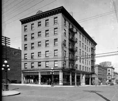 The St. Regis Hotel in 1915 (image courtesy of the Vancouver Public Library) image. Click for full size.