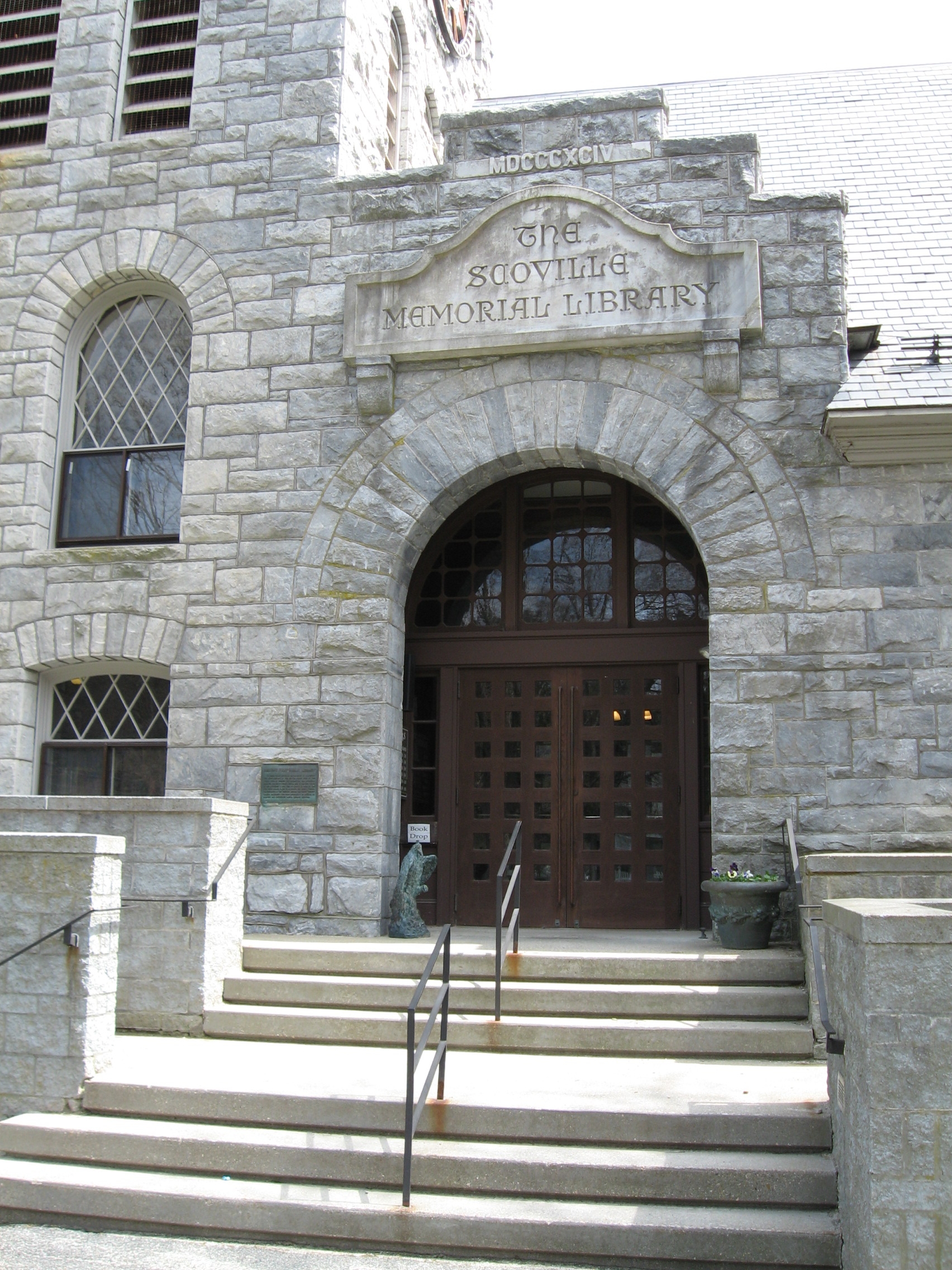 The Entrance to the Scoville Memorial Library