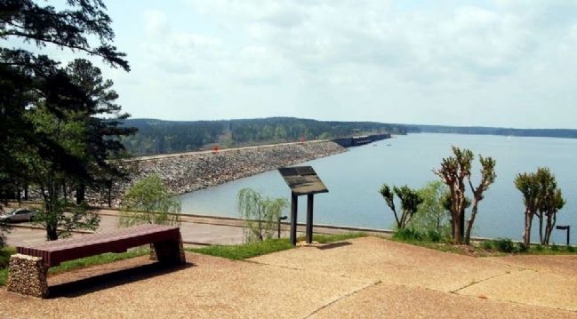J. Strom Thurmond Lake, Dam, and Marker image. Click for full size.