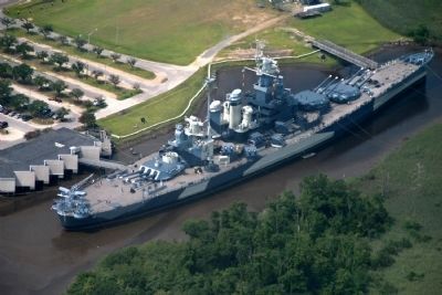U.S.S. North Carolina Battleship Memorial image. Click for full size.