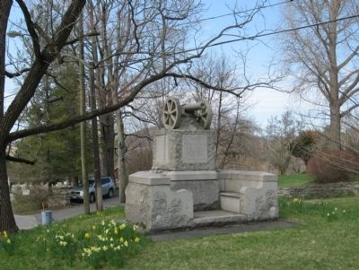 Sharon Soldiers' Monument. Click for full size. Sharon Soldiers' Monument image. Click for full size.