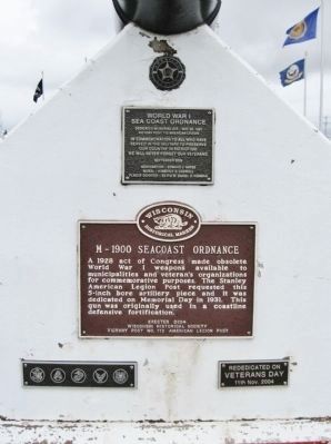 Seacoast Ordnance Marker and Plaques image. Click for full size.
