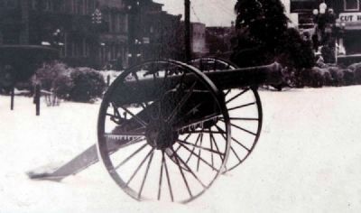 "Old Reformer" Cannon, ca 1920 image. Click for full size.