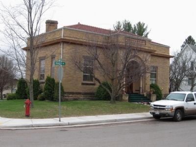 D.R. Moon Memorial Library image. Click for full size.