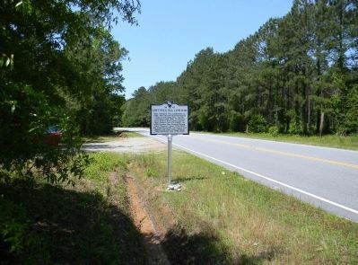 Wide view of the Mount Pleasant Baptist Church / Lowther's Hill Cemetery Marker image. Click for full size.