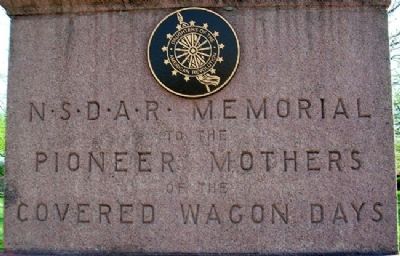 Madonna of the Trail Inscription. Click for full size. Madonna of the Trail Inscription image. Click for full size.