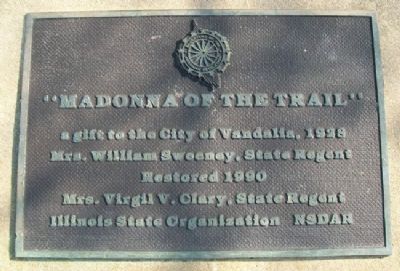 Madonna of the Trail Gift Marker image. Click for full size.