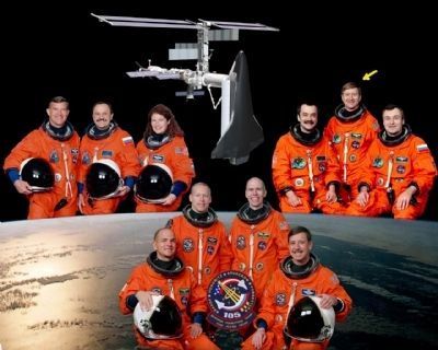 STS-105 Crew image. Click for full size.