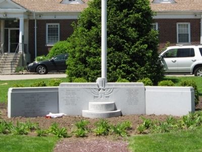 Elmsford Veterans Memorial image. Click for full size.