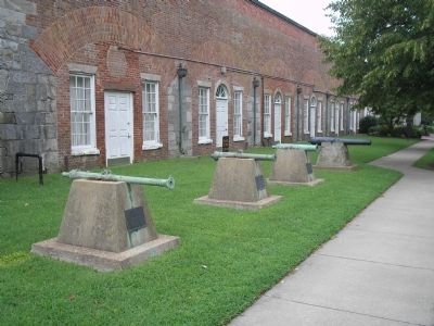 Guns at Fortress Monroe. Click for full size. Guns at Fortress Monroe image. Click for full size.