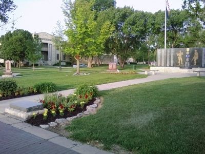 State of Kansas Vietnam Veterans Memorial Marker. Click for full size. State of Kansas Vietnam Veterans Memorial Marker image. Click for full size.
