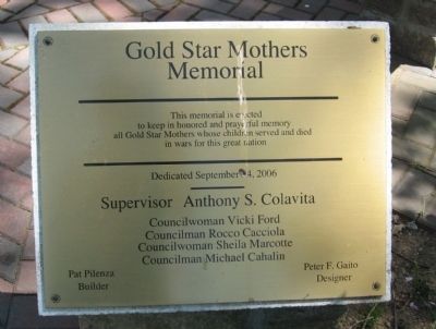Gold Star Mothers Memorial Marker image. Click for full size.