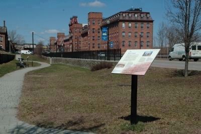 The Erie Canal Marker image. Click for full size.