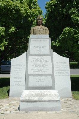 The Battle of Henry Johnson Memorial image. Click for full size.