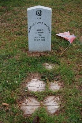 Pvt. Washington Lafayette Haddon<br>Due West A.R.P. Church Cemetery image. Click for full size.