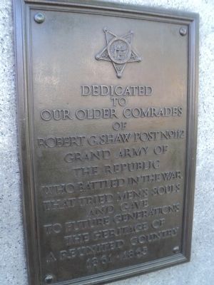 Right of Monument image. Click for full size.