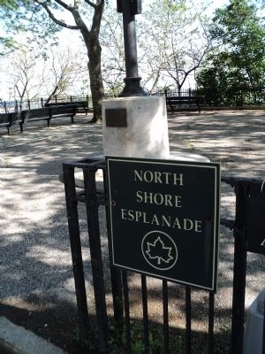 Marker in North Shore Esplande Park image. Click for full size.