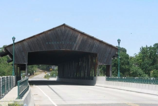 Roberts Ferry Covered Bridge image. Click for full size.