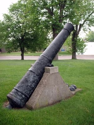 Obverse View - - East - Cannon (South Side of Courthouse) image. Click for full size.