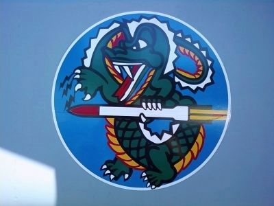 318th FIS "Green Dragons" insignia image. Click for full size.
