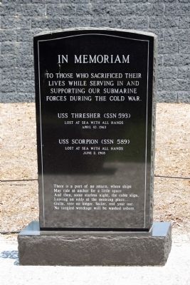In Memoriam  USS Thresher and USS Scorpion Marker image. Click for full size.