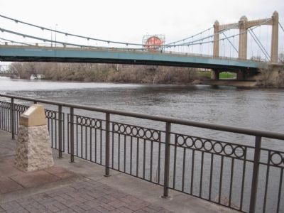 Marker and the Mississippi River. Click for full size. Marker and the Mississippi River image. Click for full size.