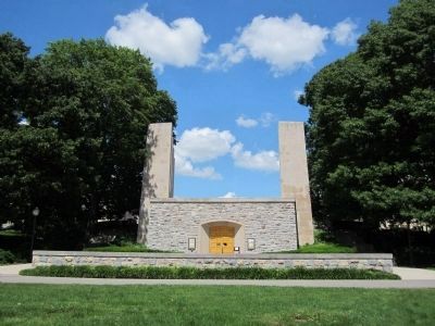 War Memorial Chapel image. Click for full size.