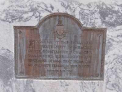 Close-up of plaque on the front of memorial. image. Click for full size.
