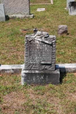 Nivie Ellar Leak Tombstone. Click for full size. Nivie Ellar Leak Tombstone image. Click for full size.