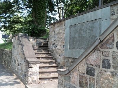 Marker in Huntington. Click for full size. Marker in Huntington image. Click for full size.