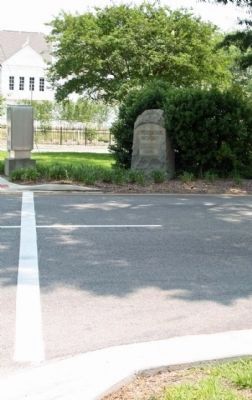 Aiken's "Jefferson Davis Highway ", at Richland and York (US 1) image. Click for full size.