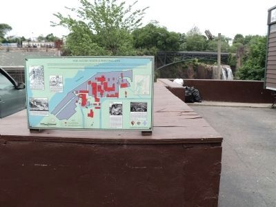 Marker in Overlook Park image. Click for full size.