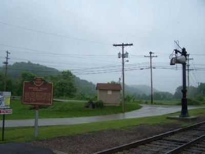 Hocking Valley Railway Marker, seen near Hocking Parkway image. Click for full size.