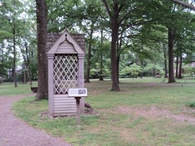 Well-House Marker image. Click for full size.