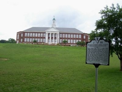 Warren County High School and Massive Resistance Marker image. Click for full size.