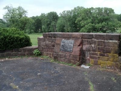Marker in Goffle Brook Park image. Click for full size.