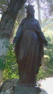 Nearby icon of the Blessed Virgin, the Mother of Jesus Christ image. Click for full size.