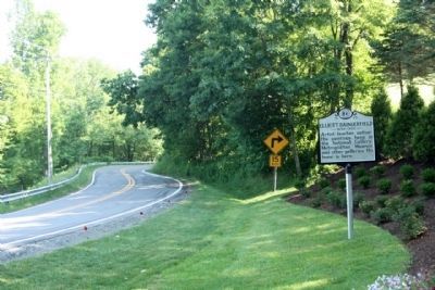 Elliott Daingerfield Marker, seen looking north along US 221 image. Click for full size.