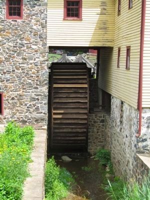 Greenbank Mill Water Wheel image. Click for full size.