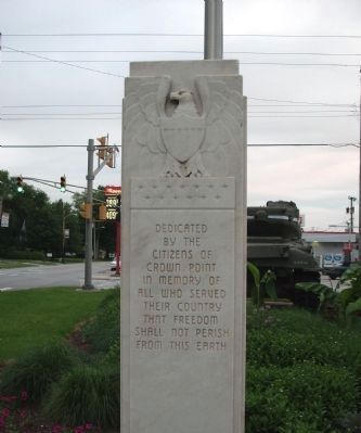 W.W.II Triangle Memorial Marker image. Click for full size.